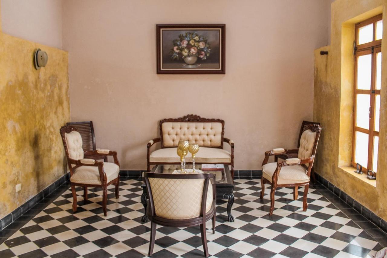 Casa Vicenta Izamal Hotel Eksteriør billede